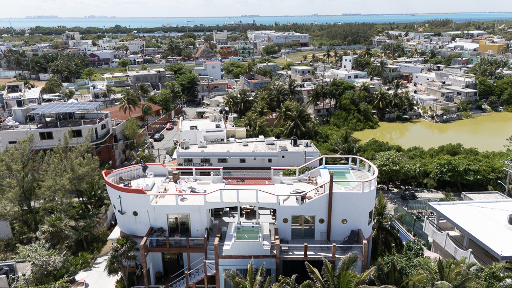 Rooftop deck view